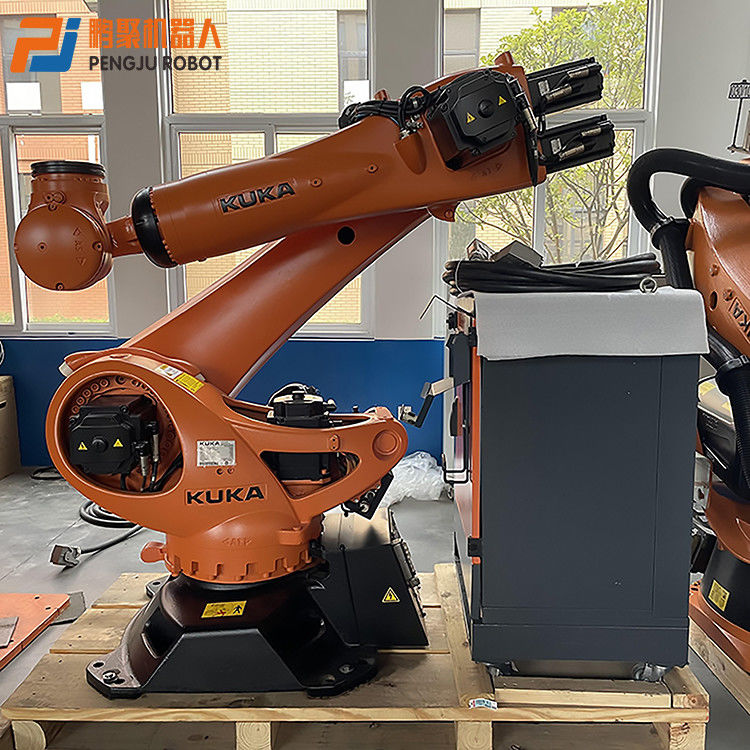 KUKA KR210 R2700 KRC4 아크 용접, 스팟 용접, 프레스 턴딩, 팔레티제, 부품의 부하 및 부하, 절단