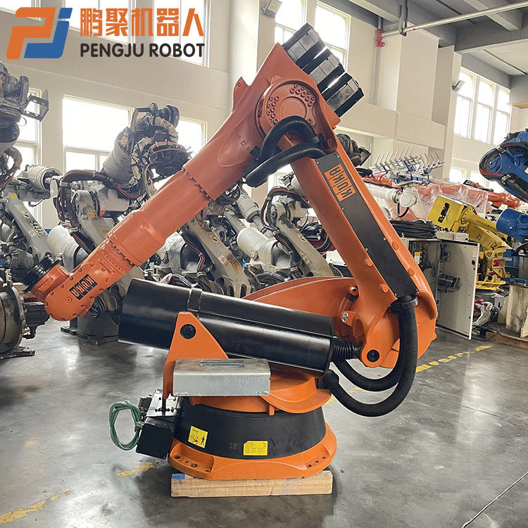 2700mm 도달 KUKA KR210 사용 된 KUKA 로봇 정밀 조각 효율적인 썰기와 무결 펠레팅
