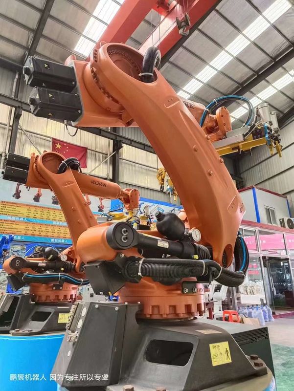 KUKA KR210 R3100 산업용 로봇 6축 로봇 팔 210kg의 유료 부하와 0.06mm 반복성