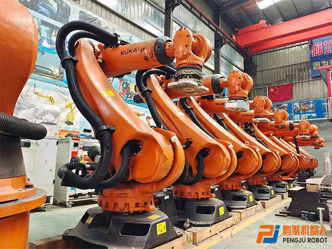 KUKA KR210 R3100 산업용 로봇 6축 로봇 팔 210kg의 유료 부하와 0.06mm 반복성