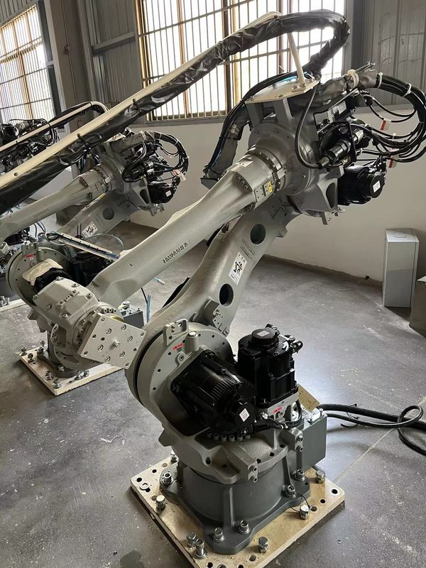 MH50 사용된 YASKAWA 로봇 ±0.07mm 재사용성
