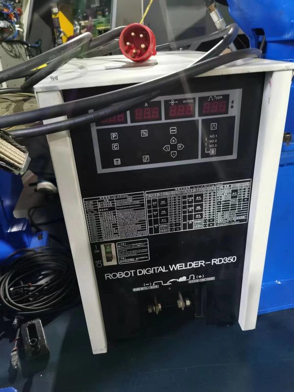 산업 용접 MA1400 야스카와 사용 로봇 팔 3kg 유료 화물 6 축 제어 캐비닛