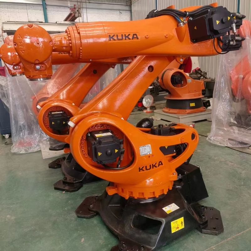 쿠카 KR210 R2700 프라임 로봇 6축 210kg 유해물 2700mm 범위점 용접
