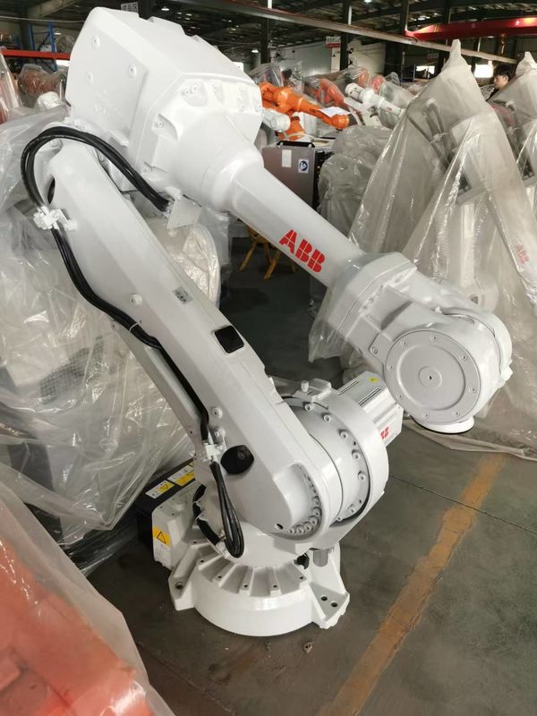 ABB IRB 4600 60 유리섬유 절단 로봇 2050mm 범위 및 기계 드라이브 모드
