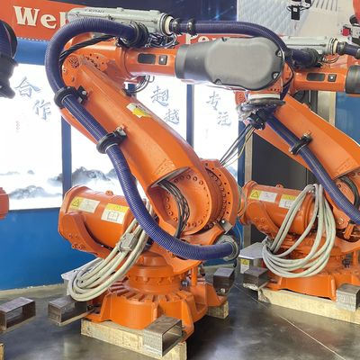 사용된 ABB 로봇 6640-235/2.55 6 주축 산업용 로봇 팔을 탑재하는 바닥