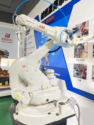 사용 된 ABB IRB1600-10/1.45 소점 용접 로봇