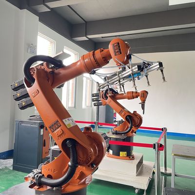 1611mm Reach Palletizing Robot 바닥에 장착된 자동화 장비, 플럭스 코어 웰딩 로봇, 기계 로딩 로봇