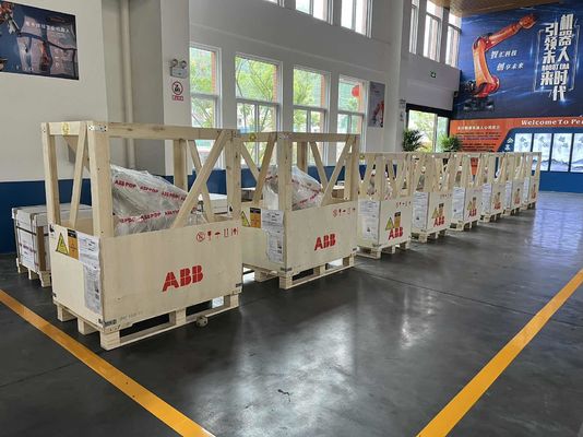 NEW ABB IRB 2600 M2004 20/12 -1.65/1.85 20kg 아크 용접, 프레스 텐딩, 부품의 부하 및 부하, 가공