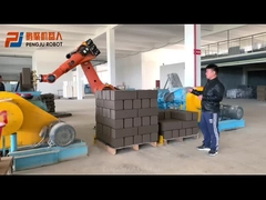 로봇 야스카와 UP350-200 팔레타이징 로봇을 팰릿 위에 얹는 사용된 산업적 6개 주축 박스