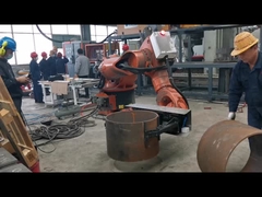 청색은 6 축 로봇 야스카와 MH50II 전자공학 조립 로보트를 이용했습니다